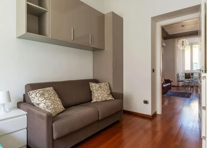 Guesthost - Vittorio Emanuele Elegant