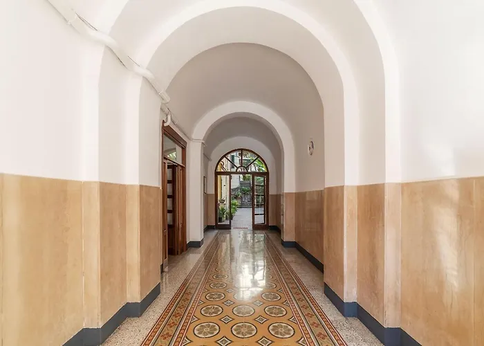 Guesthost - Vittorio Emanuele Elegant Apartment Rom